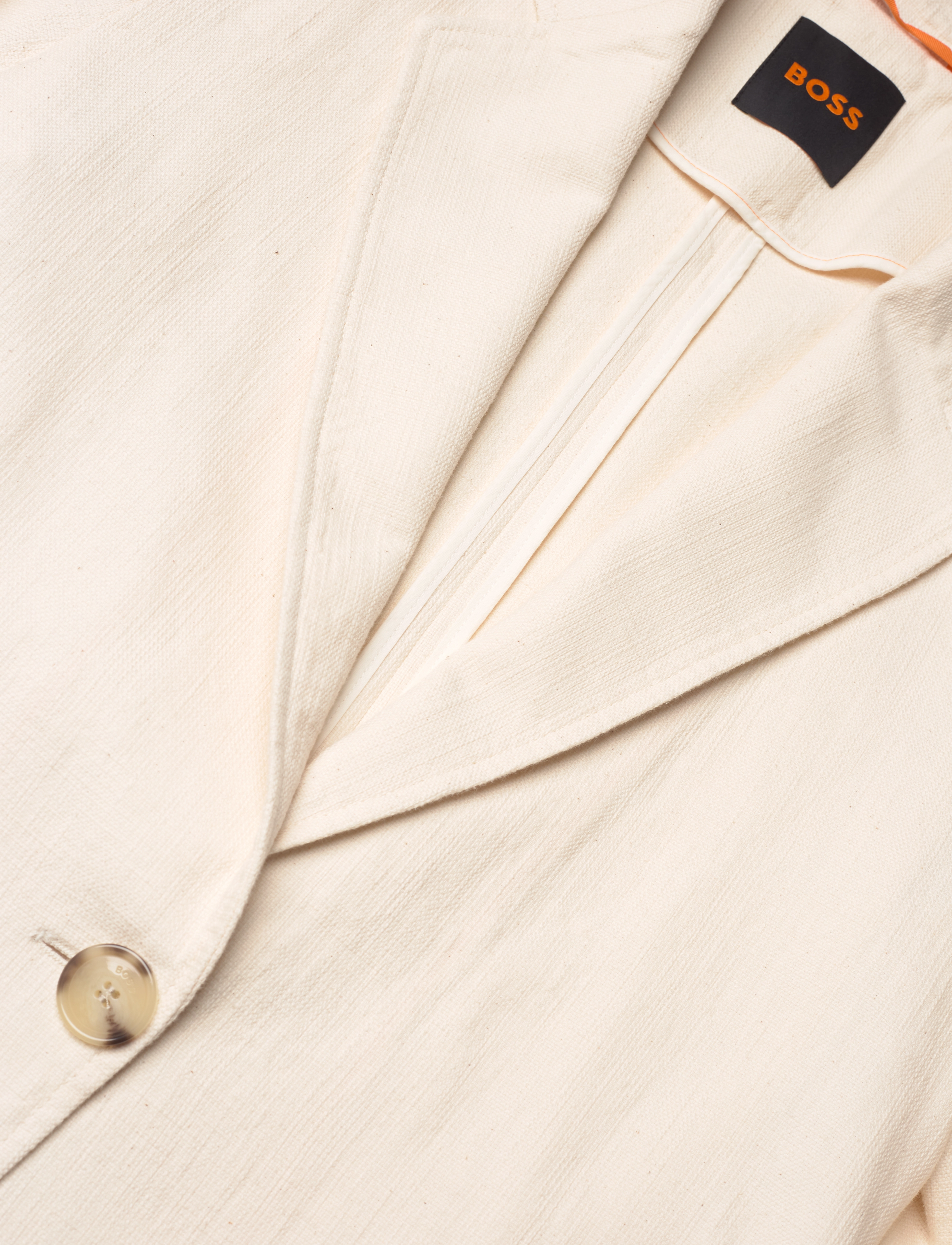BOSS - C_Jankora-W - open white - 2