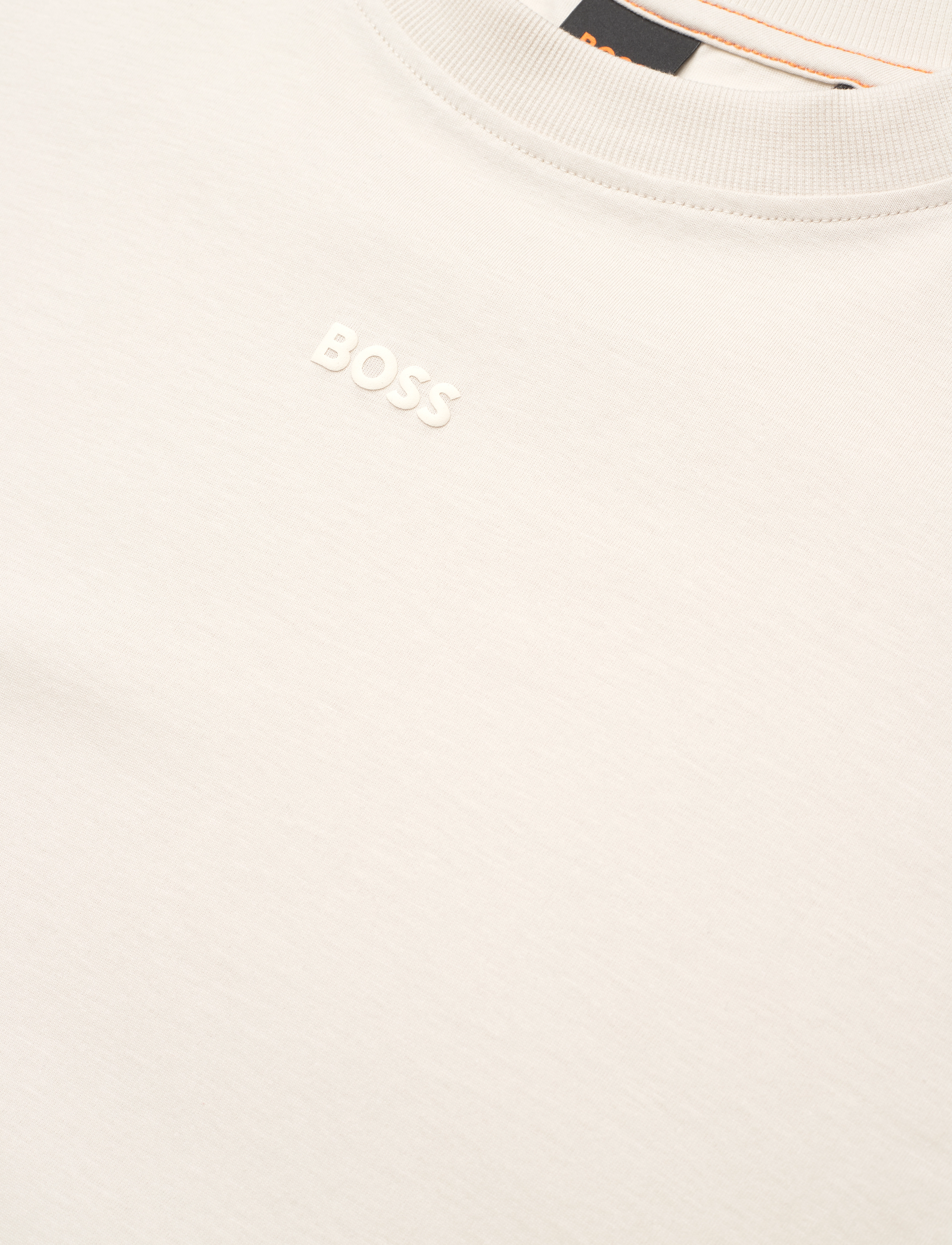 BOSS - C_Enis_Small_Logo - open white - 2