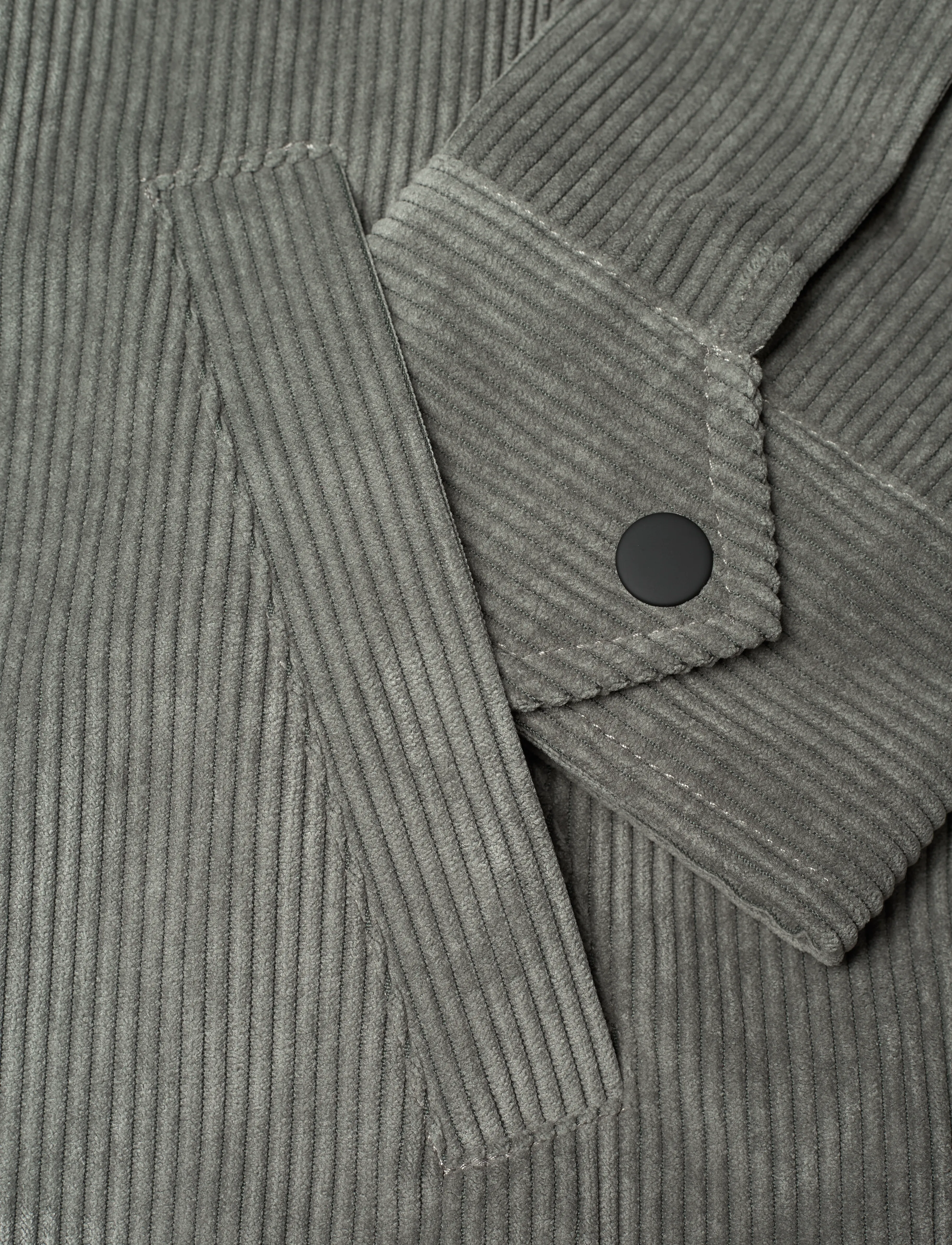 BOSS - Lozzy_M - open grey - 3
