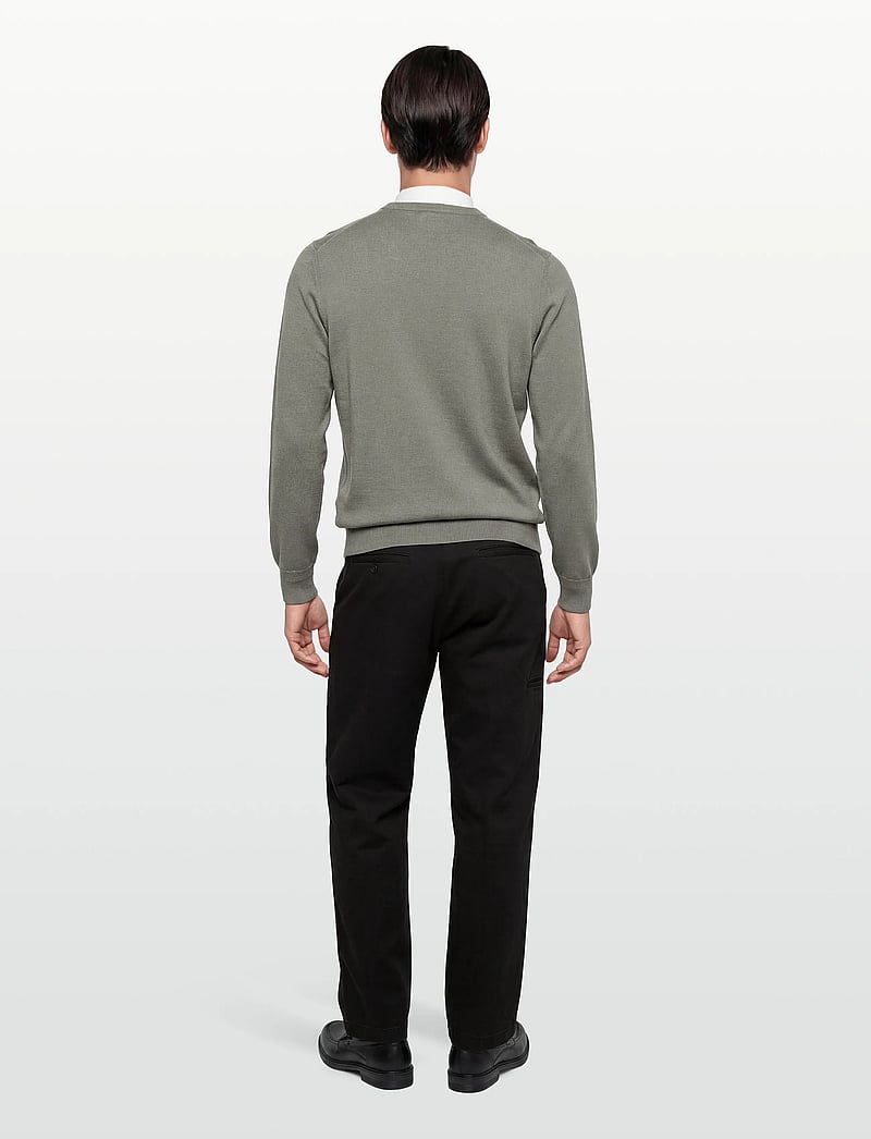 BOSS - Kanovano_S - rundhals - open grey - 4