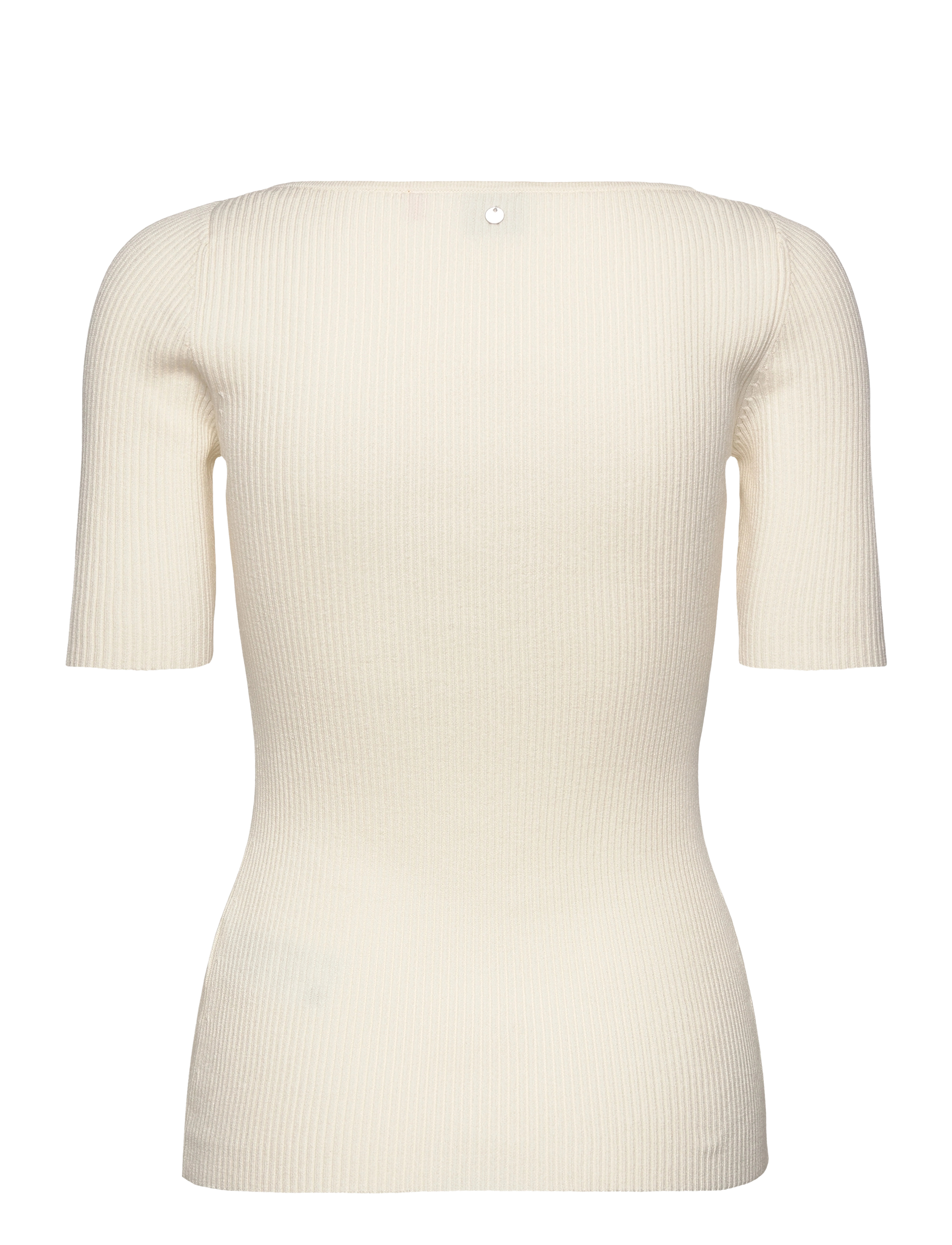BOSS - C_Faradisco - open white - 1