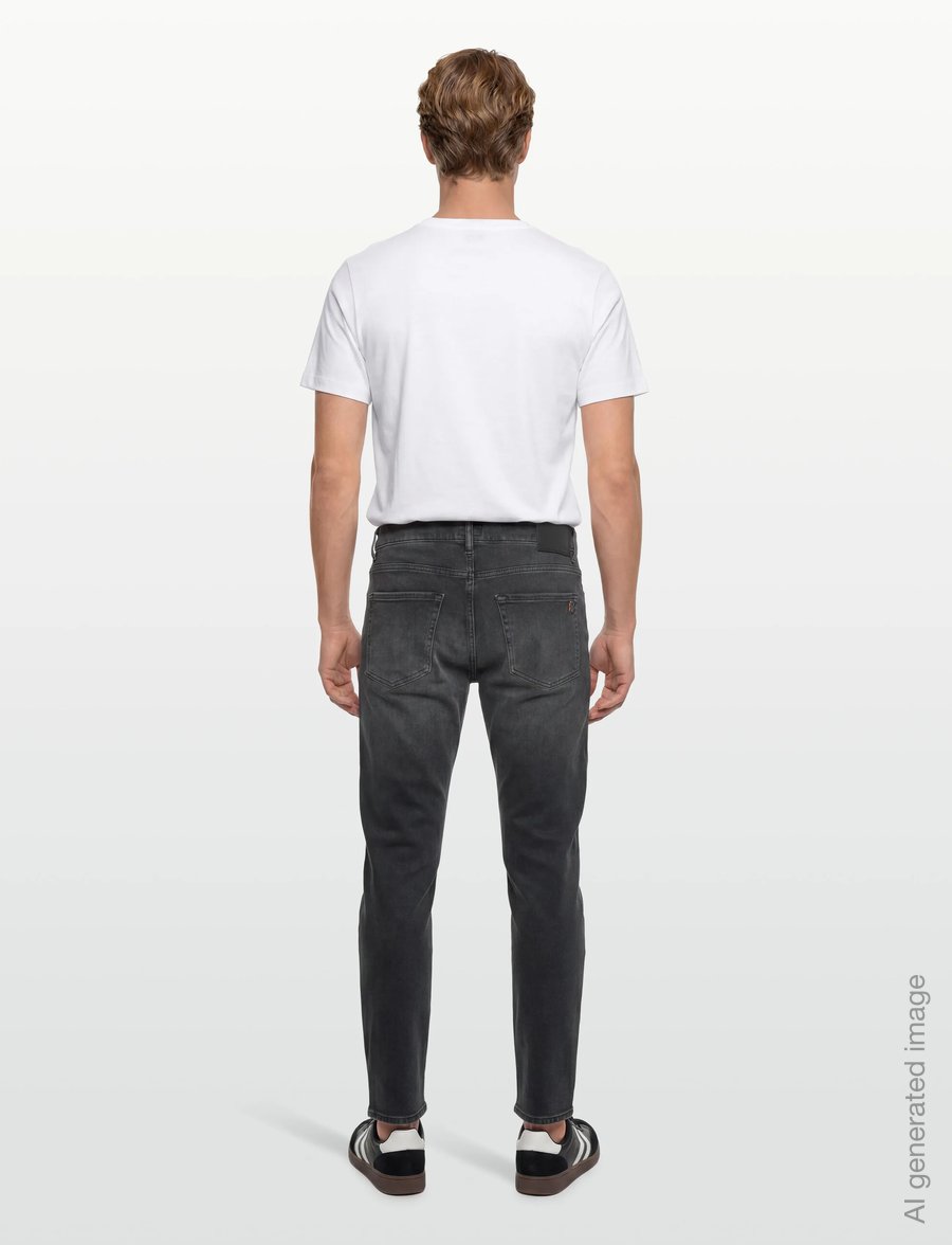 BOSS - ONYX BO - tapered jeans - black - 4