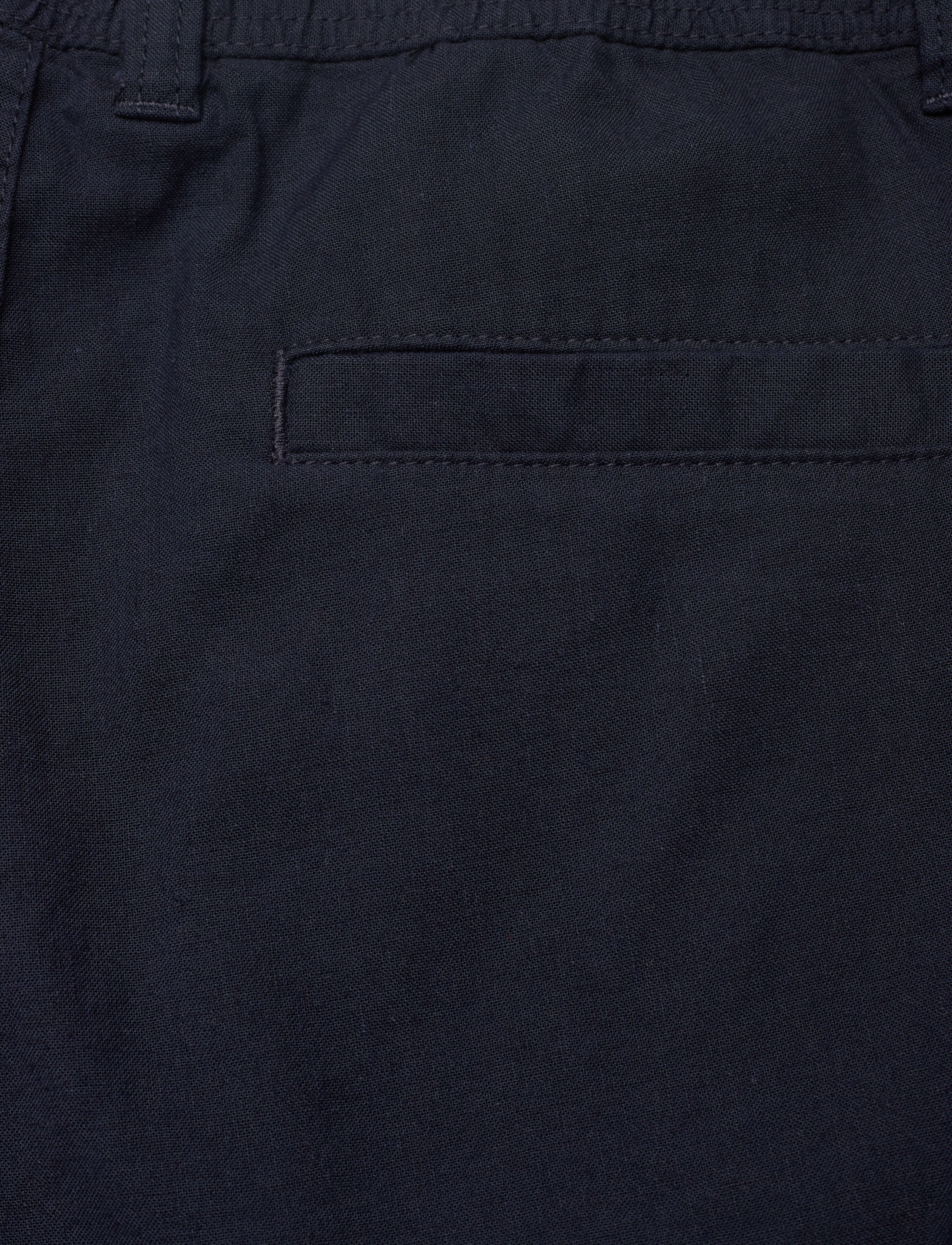 BOSS - Sisla-9-Cargo-Shorts - dark blue - 4