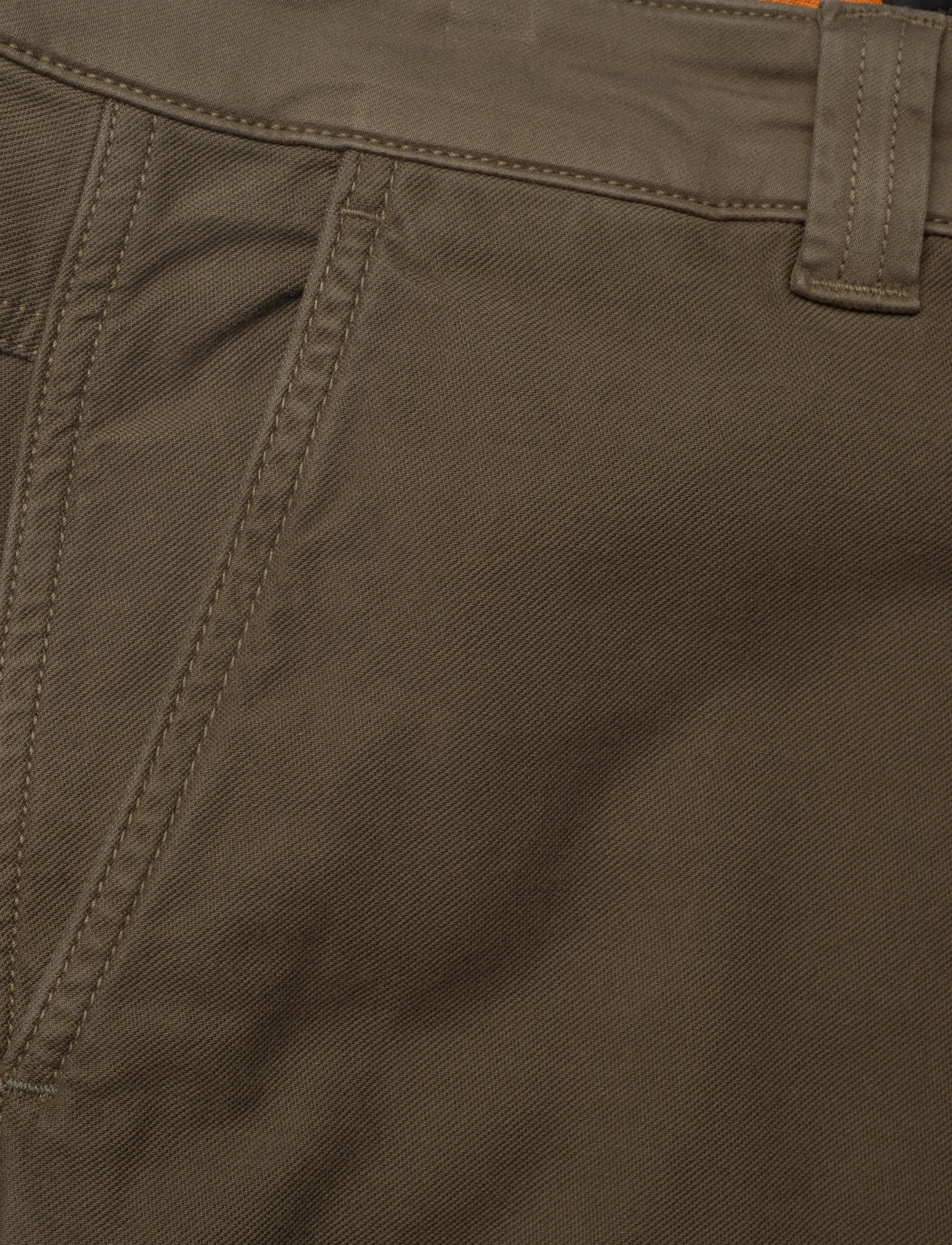 BOSS - Chino-Straight-2 - cargobukser - open green - 2