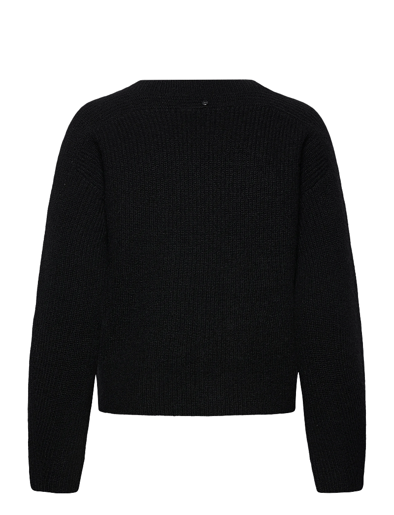 BOSS - C_Fenne - sviitrid - black - 1