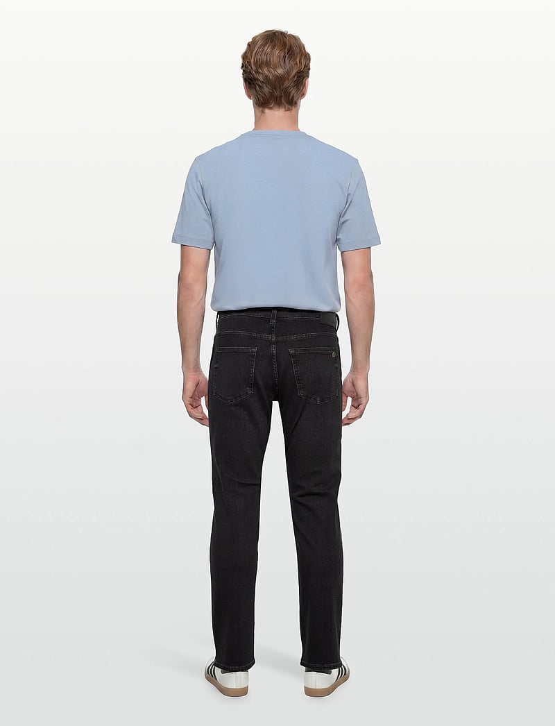 BOSS - DELAWARE BO - regular jeans - black - 4