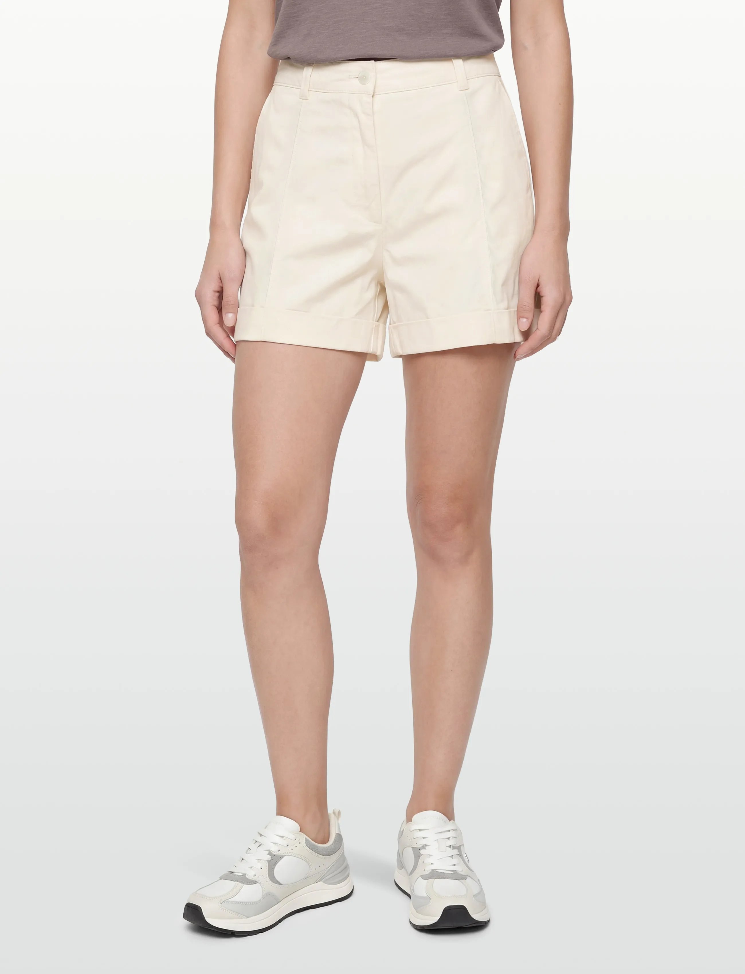 BOSS - C_Tanessa-D - casual shorts - open white - 3