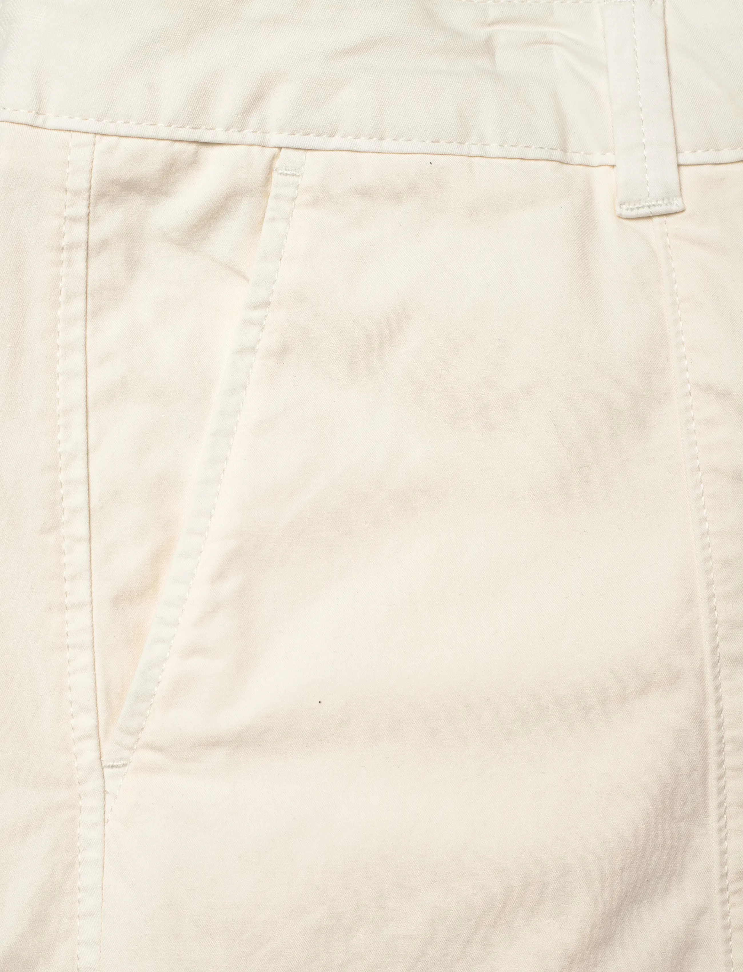 BOSS - C_Tanessa-D - casual shorts - open white - 5