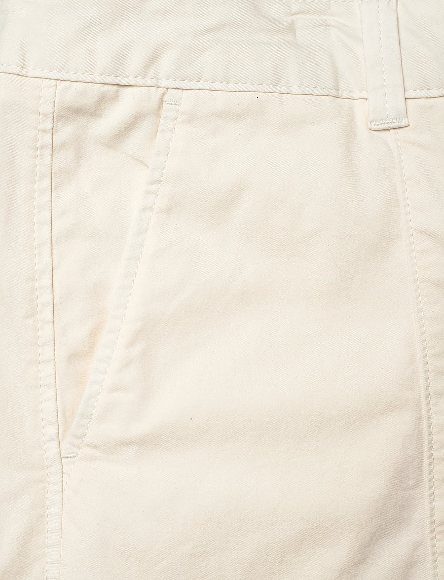 BOSS - C_Tanessa-D - freizeitshorts - open white - 5