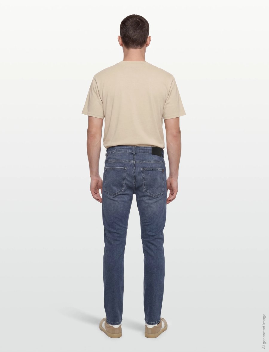 BOSS - DELAWARE BO - slim jeans - medium blue - 4
