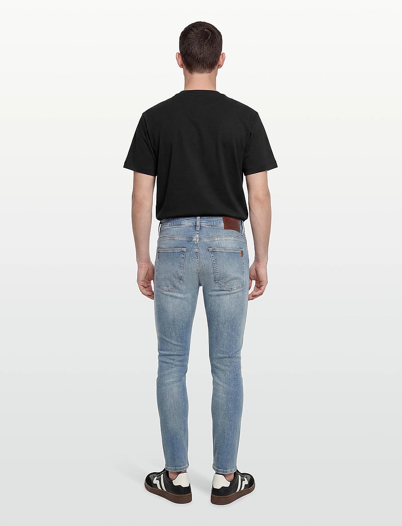 BOSS - DELAWARE BO - slim jeans - navy - 4