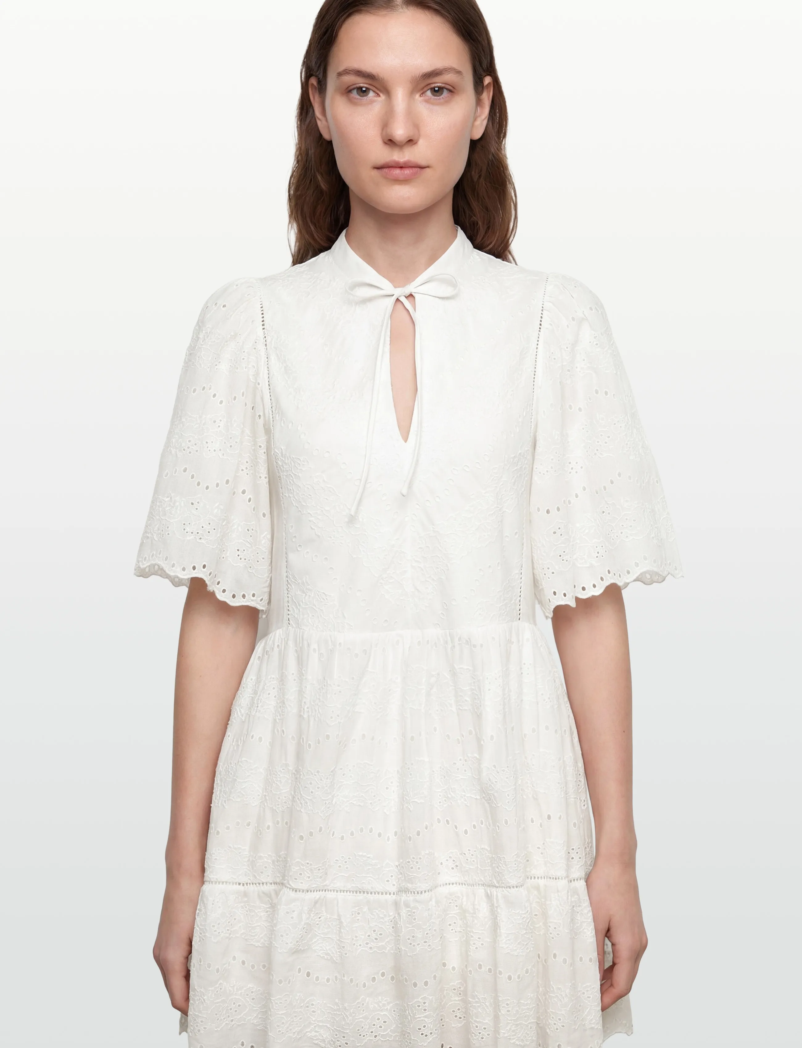 BOSS - C_Denvita - konfirmation - open white - 3