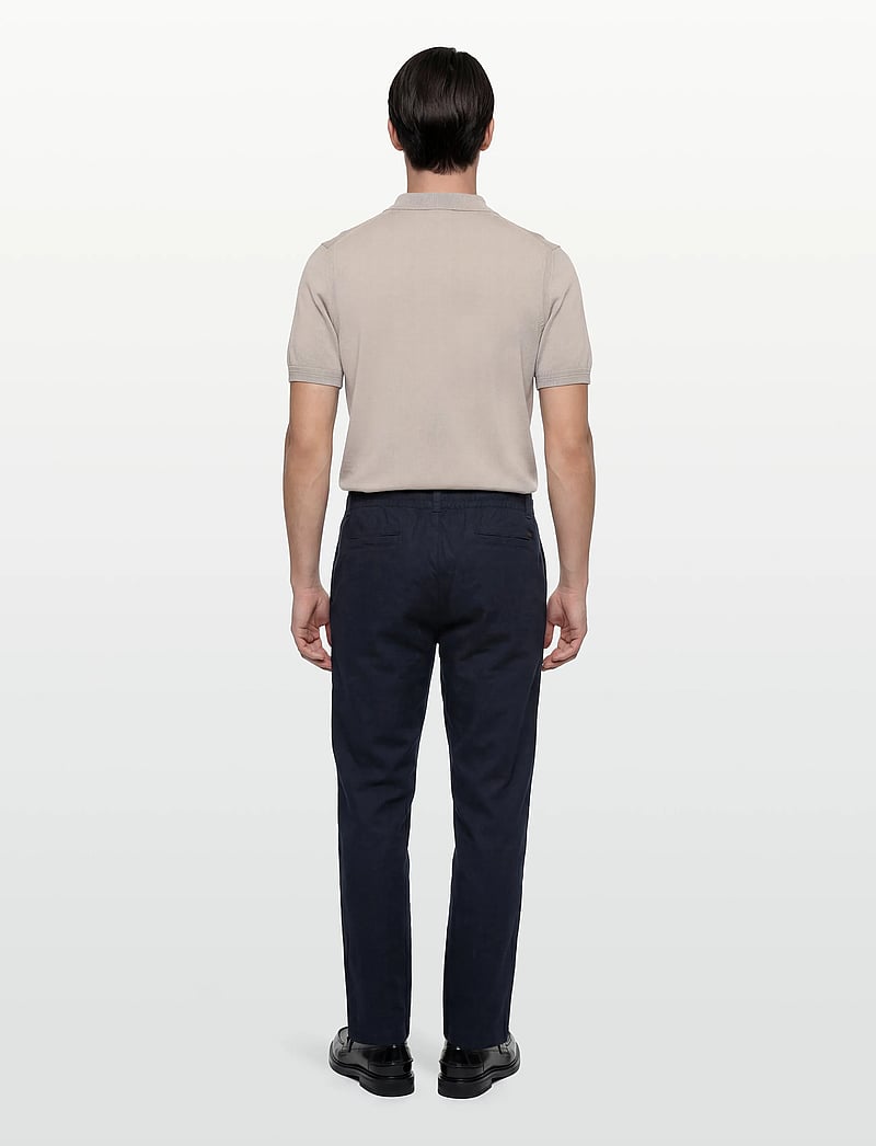 BOSS - Sanderson-L-3 - leinenhosen - dark blue - 4