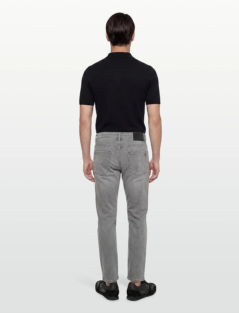 BOSS - RE.MAINE-1-BO - regular jeans - dark grey - 4