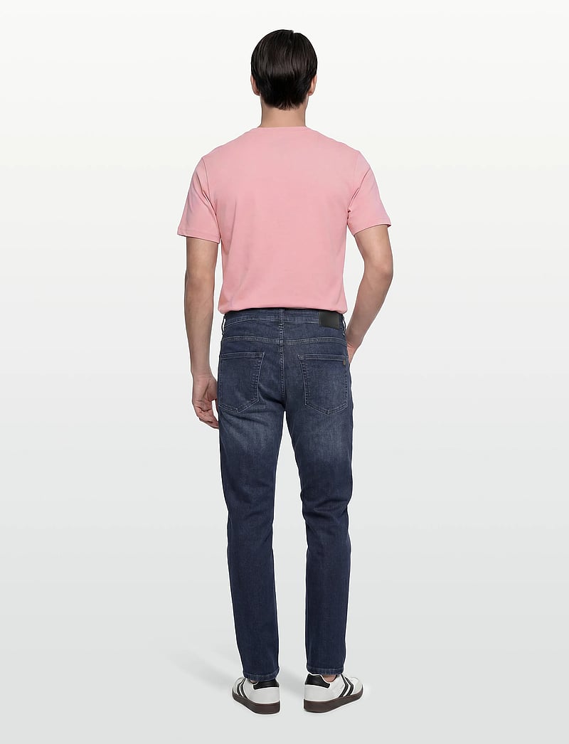 BOSS - RE.MAINE BO - regular jeans - medium blue - 4