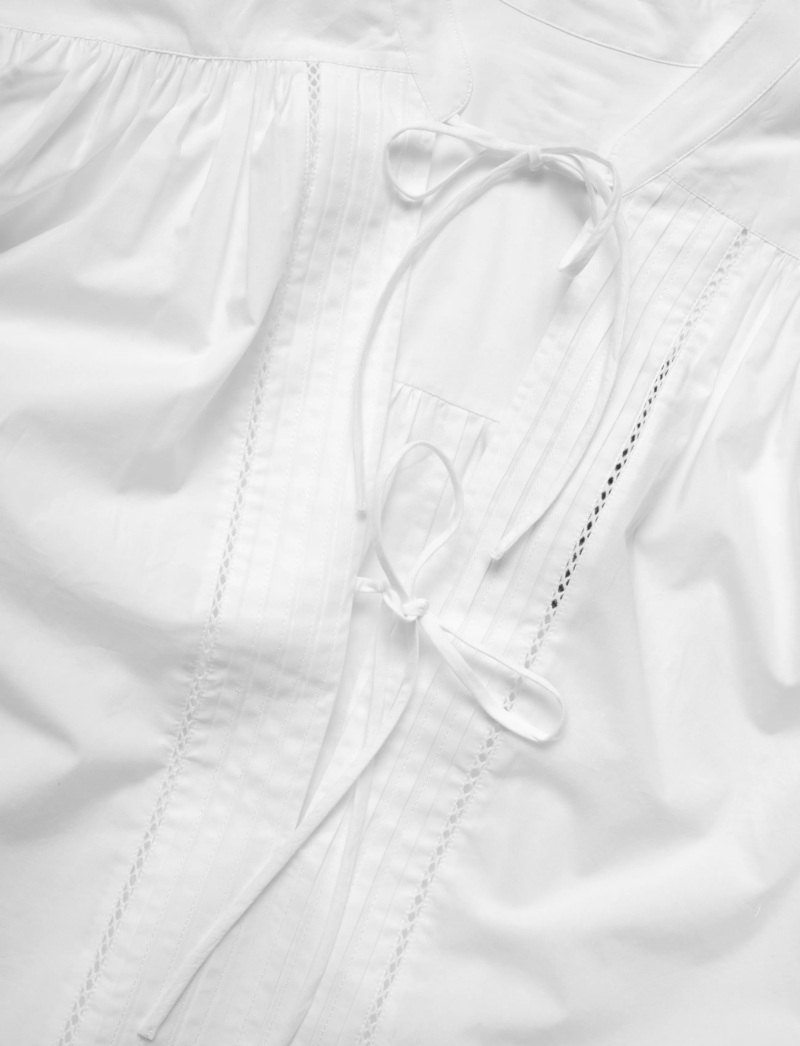 BOSS - C_Bales - white - 2
