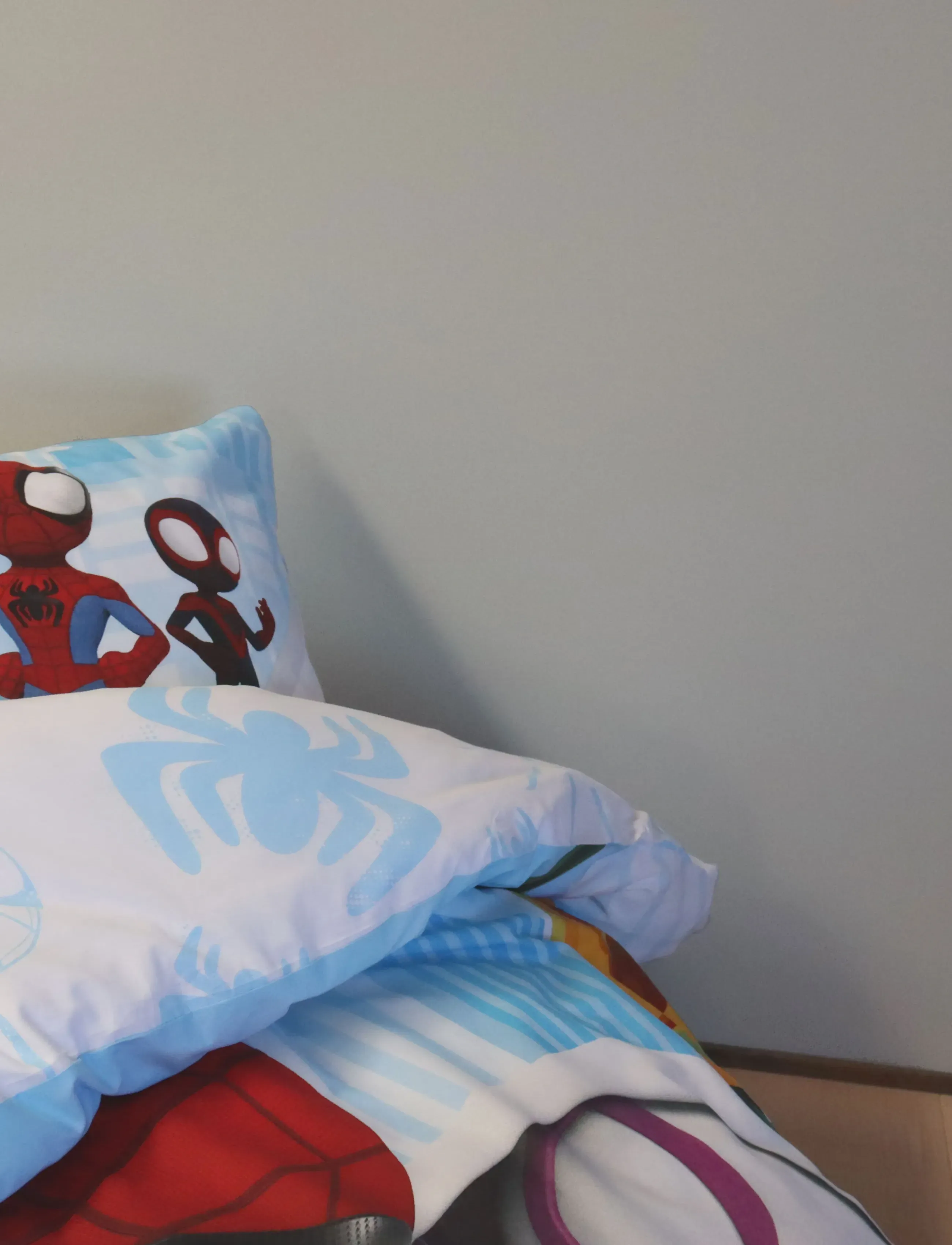 Spider-man Bed Linen Senior Spidey 5460 - 140X200, 60X63 cm, 140X200.60X63 cm, Multi/patterned, Søvntid > Sengelinned, Børn