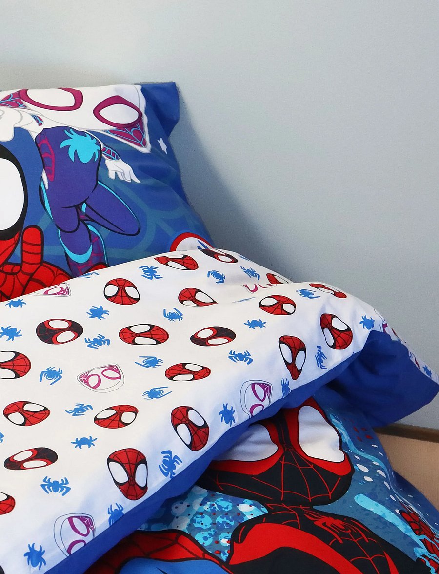 Spider-man - Bed linen Senior Spidey 5464 - 140x200, 60x63 cm - lagner - multi coloured - 0