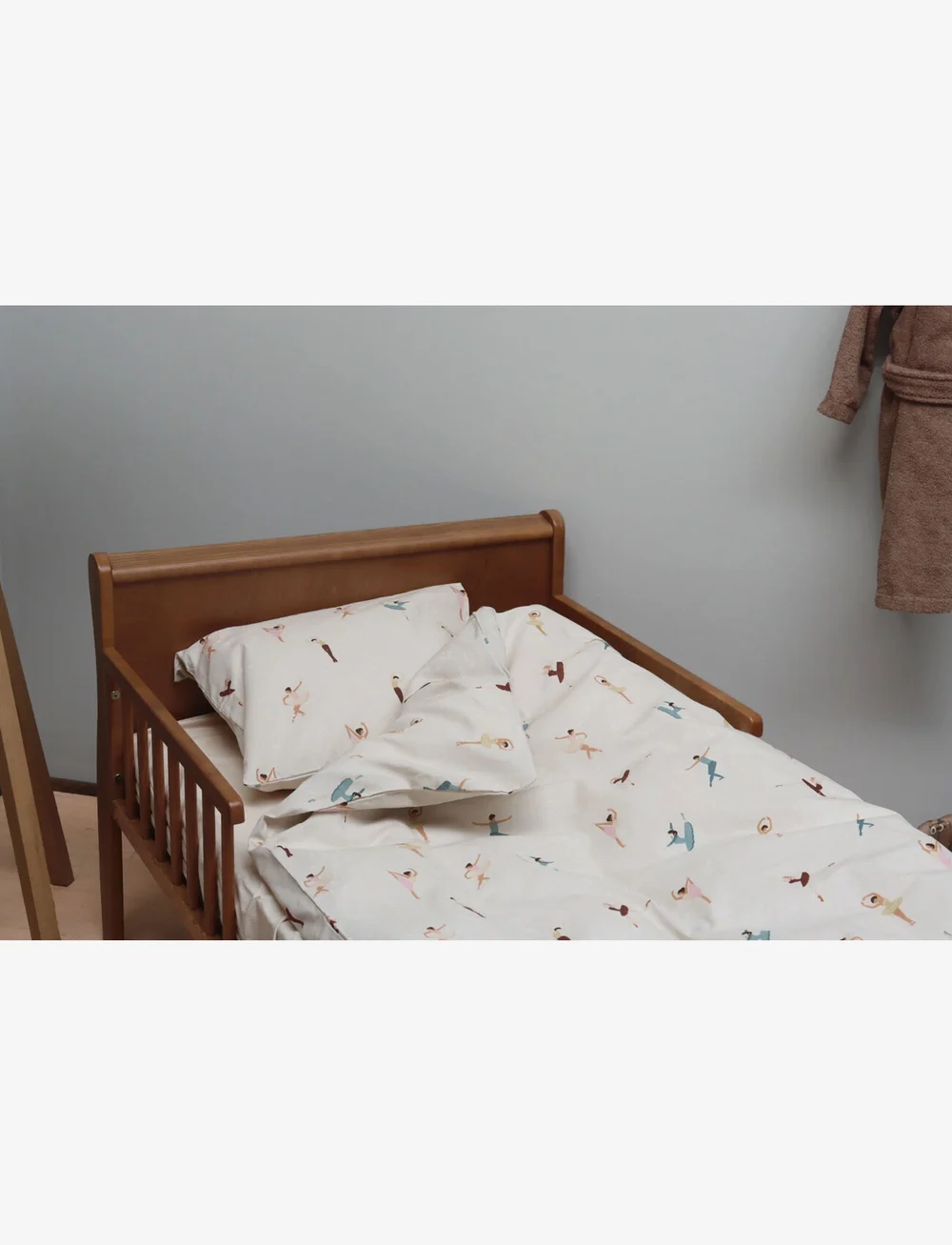 BrandMac - Bed linen "by mats" Dancing Ballet 100x140, 40x45 cm - bettwäsche-set - multi coloured - 1