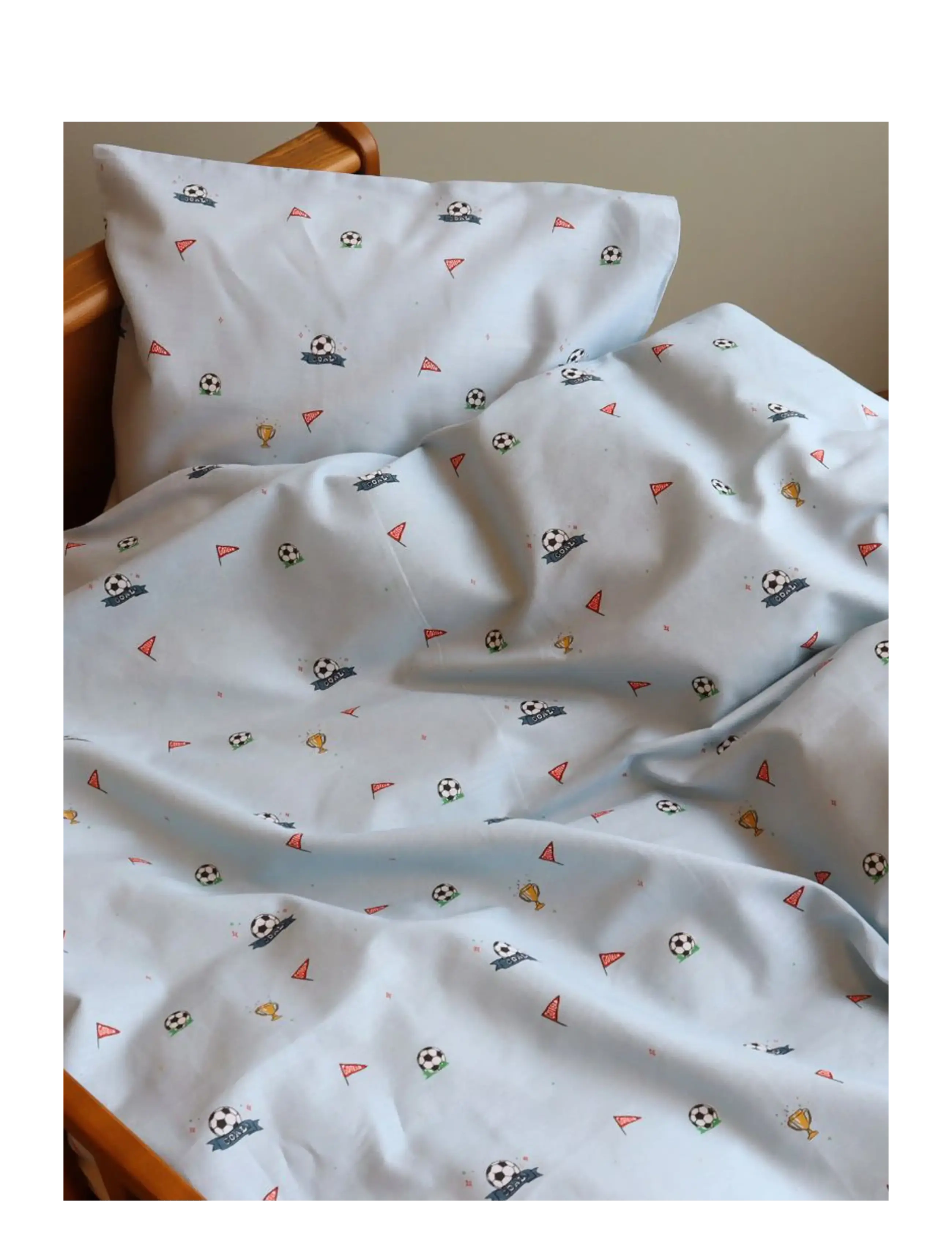 Football - Bed linen "by mats" Football 70x100, 40x45 cm - parures de lit - multi coloured - 2