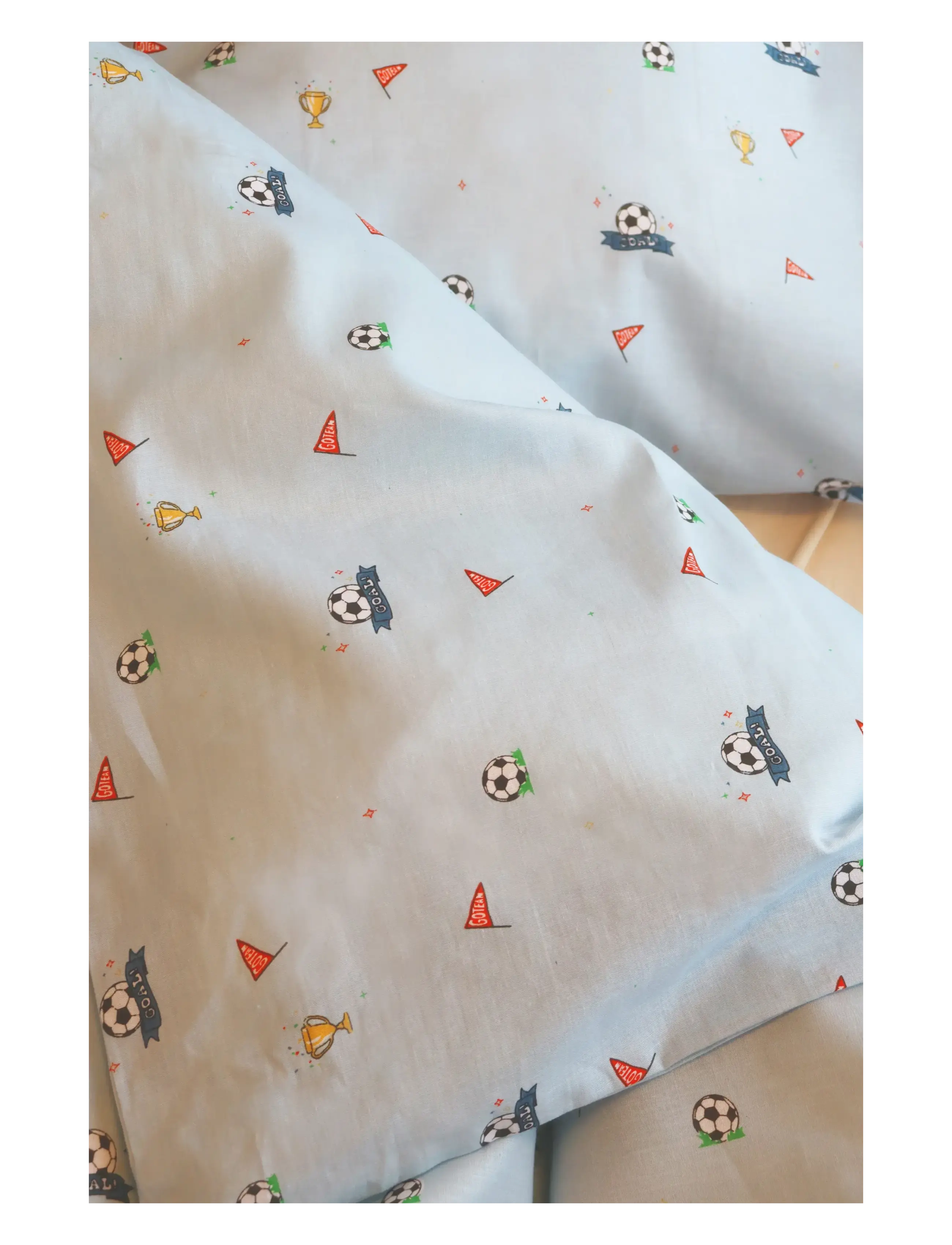 Jalgpall - Bed linen "by mats" Football 100x140, 40x45 cm - voodipesukomplektid - multi coloured - 1