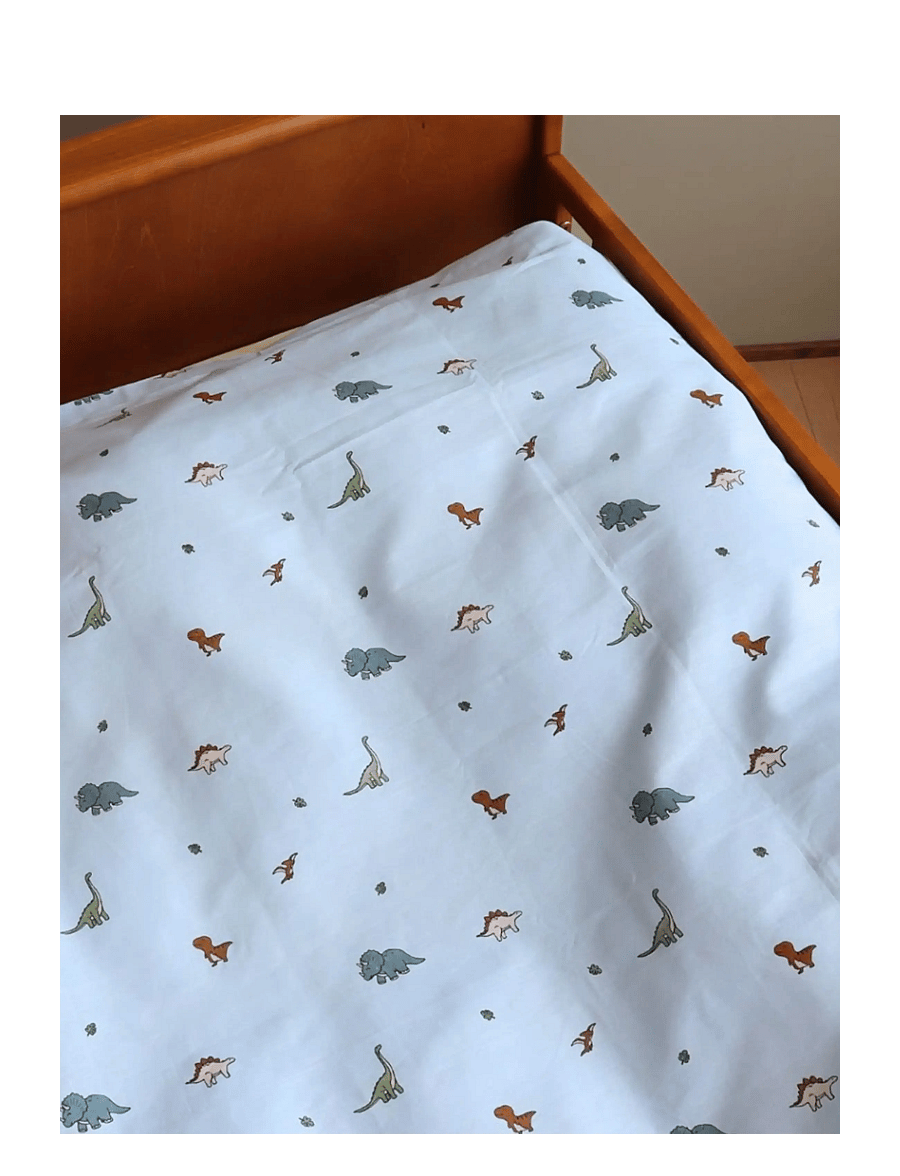 BrandMac - Bed linen "by mats" Mini dino 70x100, 40x45 cm - sengesett - multi coloured - 2