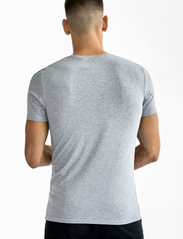Bread & Boxers - Crew-Neck T-shirt - mažiausios kainos - grey melange - 4
