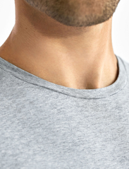 Bread & Boxers - Crew-Neck T-shirt - mažiausios kainos - grey melange - 5