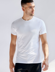 Bread & Boxers - Crew-Neck T-shirt - lowest prices - white - 2