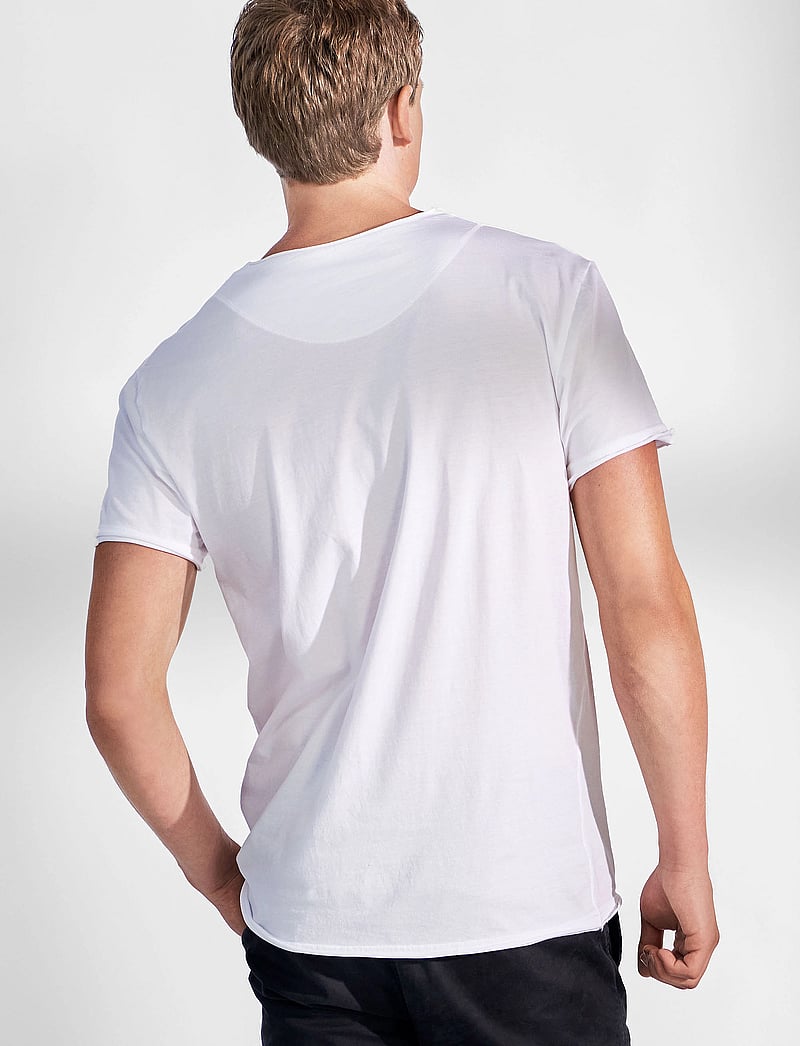 Bread & Boxers - Crew-Neck Relaxed T-shirt - kortærmede t-shirts - white - 4