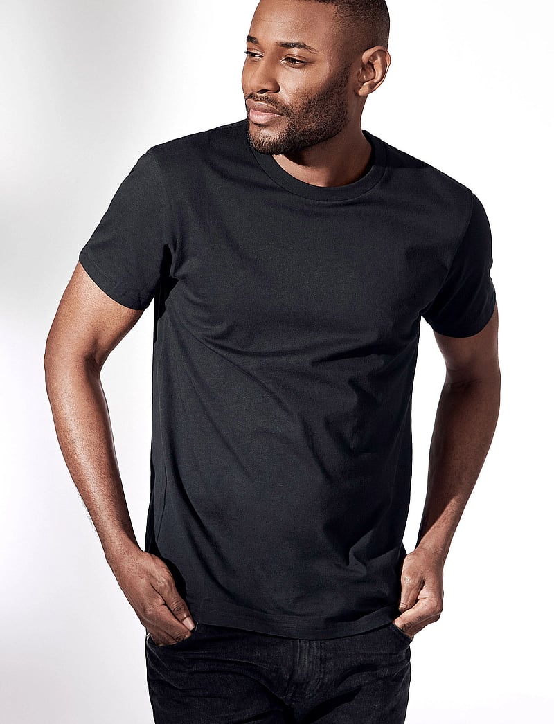 Bread & Boxers - Crew-Neck Cotton - kortärmade t-shirts - black - 5