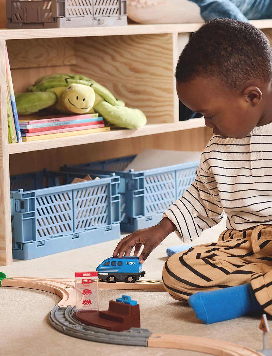 BRIO - Pull Back Tog - tog - multi coloured - 0
