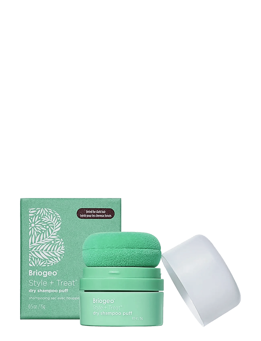 Briogeo - Briogeo Style + Treat™ Dry Shampoo Puff - sommarens hårprodukter - tinted - 0