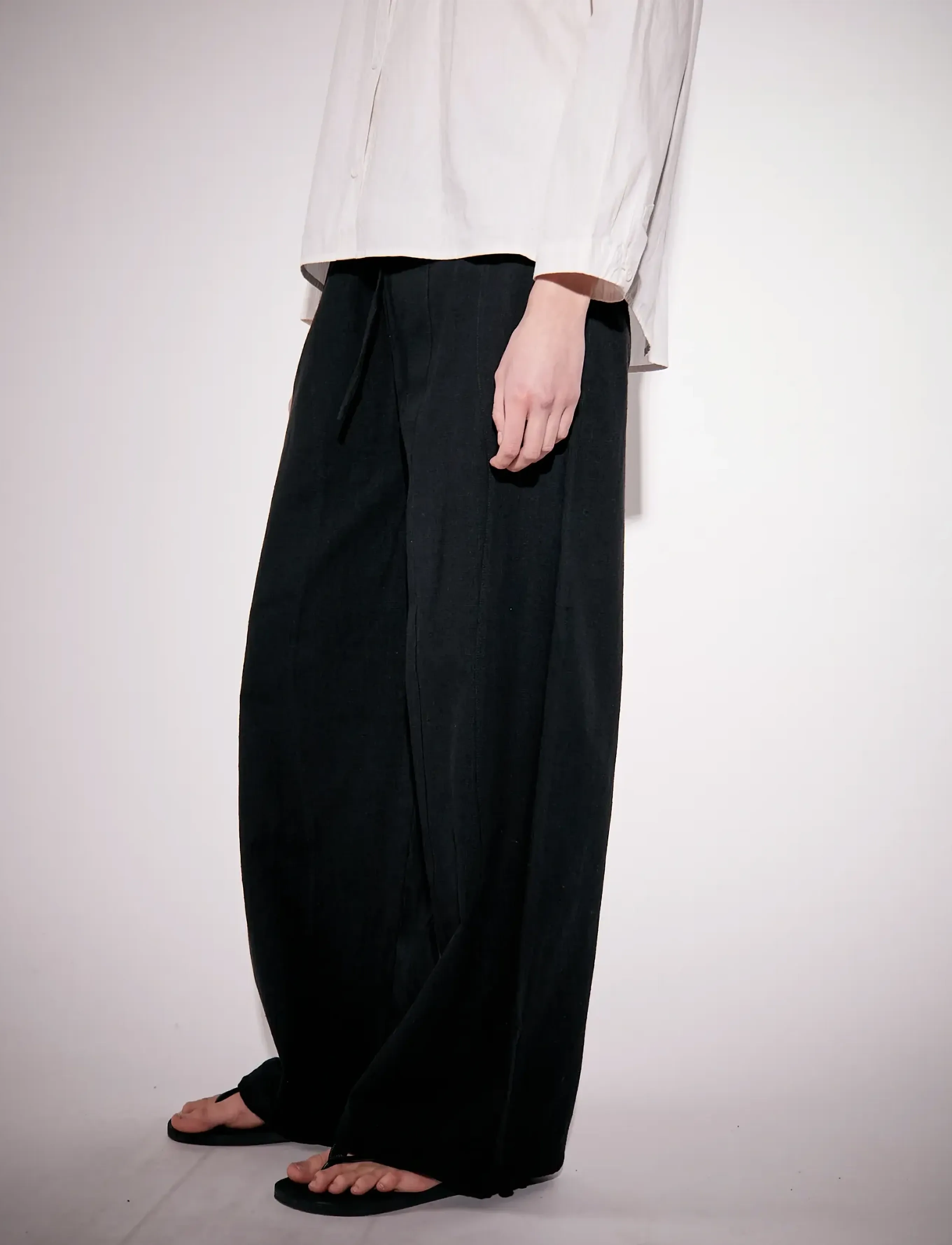 Brixtol Textiles - Kirsten Trousers Linen Cream - linased püksid - black - 4