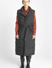 Brixtol Textiles - Mathilda - puffer vests - black - 3