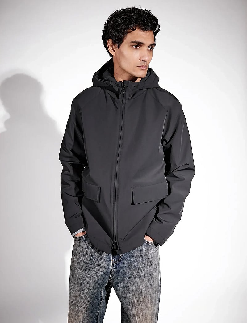 Brixtol Textiles - Aiden Black - vindjakker - black - 0