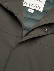 Brixtol Textiles - Bryson - winter jackets - olive - 8