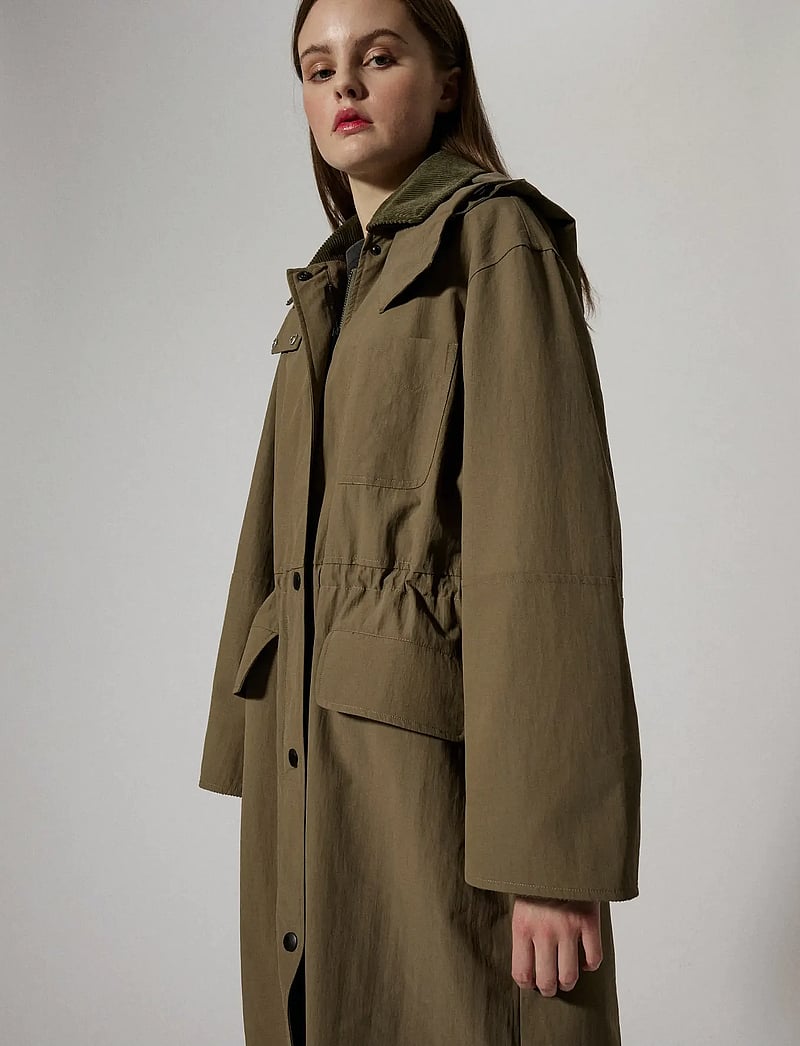 Brixtol Textiles - Joan Jett Nylon Hooded - green stone - 2