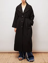 Brixtol Textiles - Odette Linen - coats - black - 3