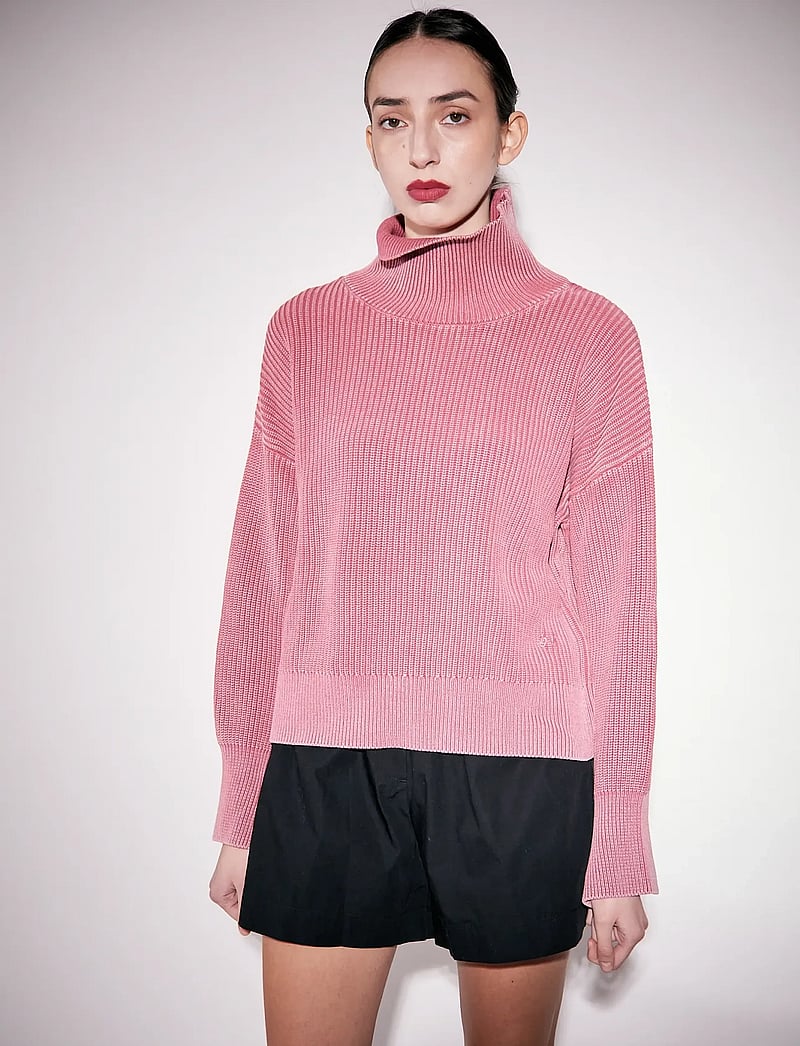 Brixtol Textiles - Sage Dusty Red - rollkragenpullover - dusty red - 0