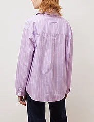 Brixtol Textiles - Stella - long-sleeved shirts - light lilac stripe - 4