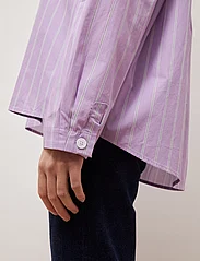 Brixtol Textiles - Stella - langærmede skjorter - light lilac stripe - 5