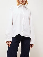 Brixtol Textiles - Stella - långärmade skjortor - optic white - 3