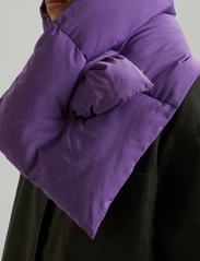 Brixtol Textiles - Puffer Collar - laagste prijzen - lilac - 3