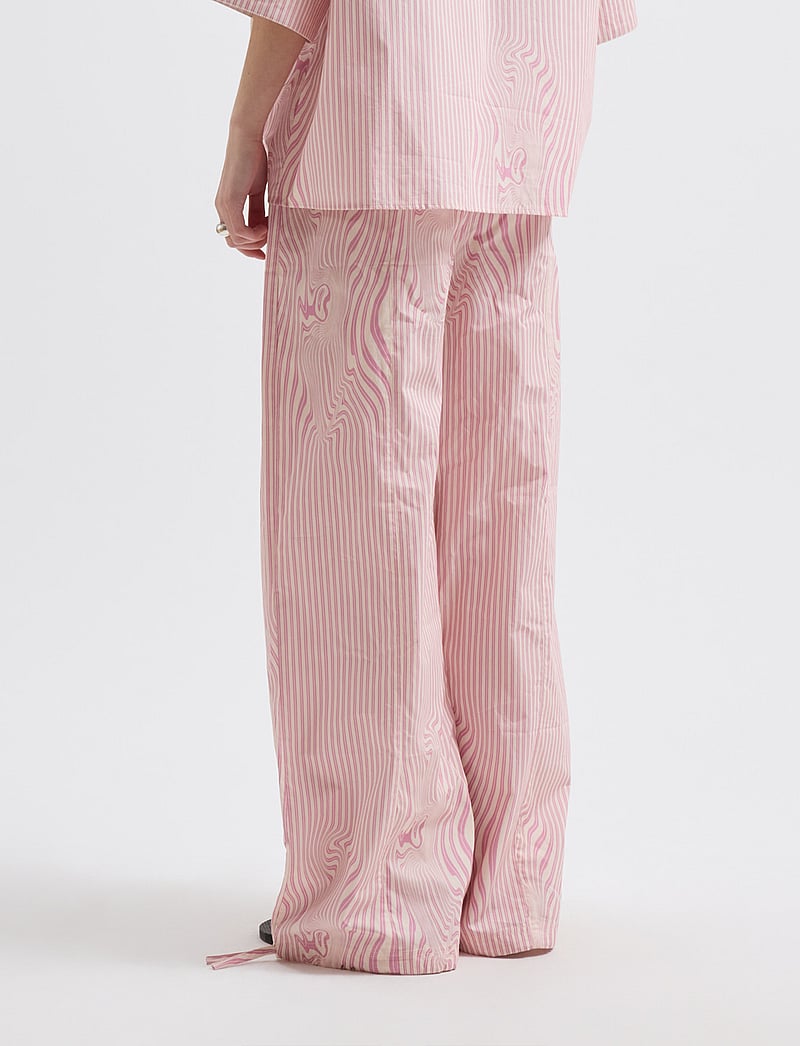 Brixtol Textiles - Kirsten Trousers - joggers - pink glitch stripe - 3