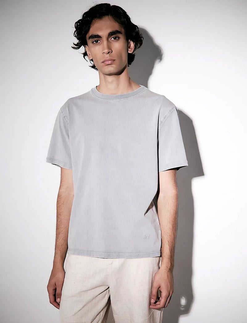 Brixtol Textiles - BT T-shirt Washed dusty blue - t-shirts - washed grey - 0