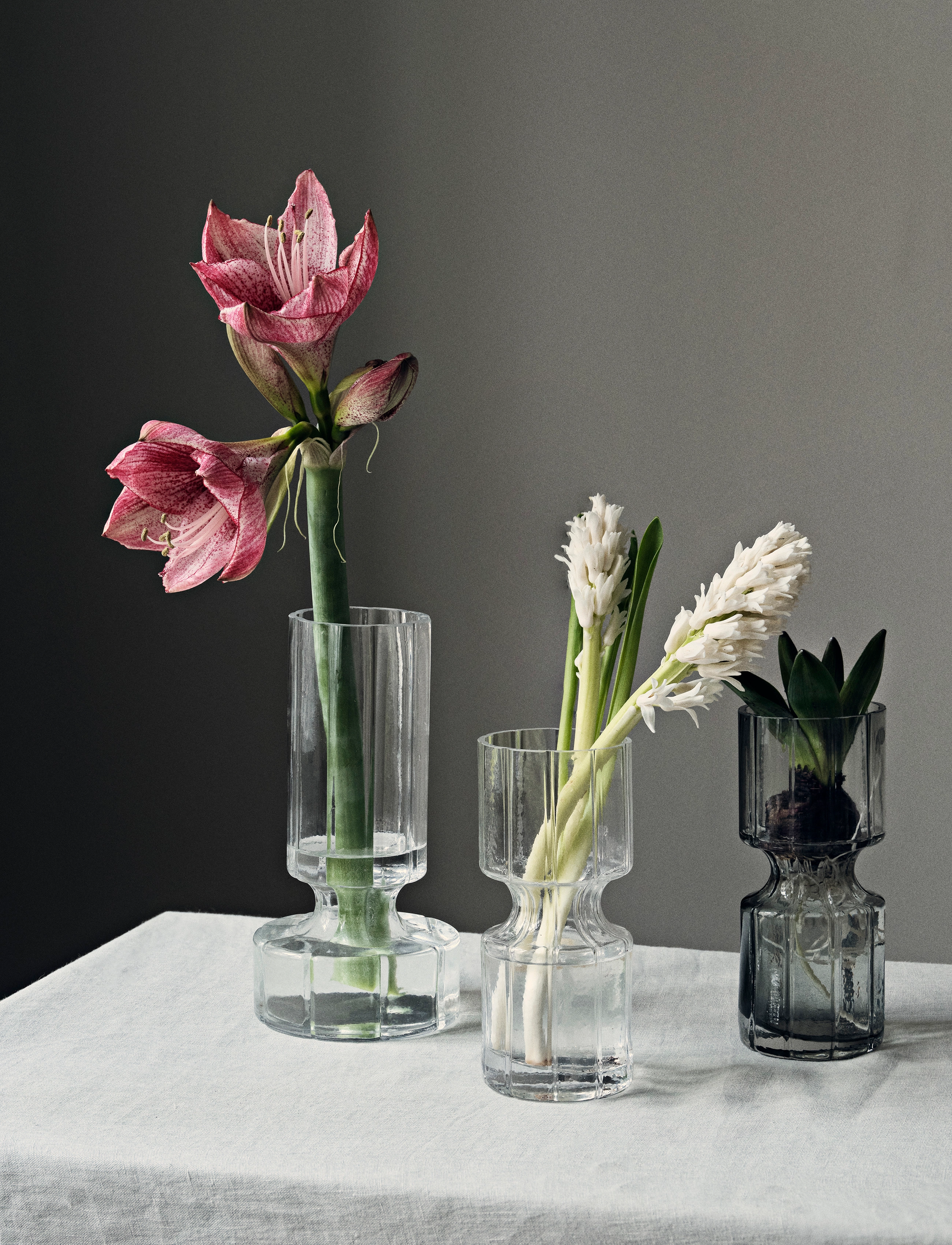Broste Copenhagen Vase 'Hyacint' Mundblæst Glas, H:31 cm, Nude, Dekoration > Vaser, Unisex