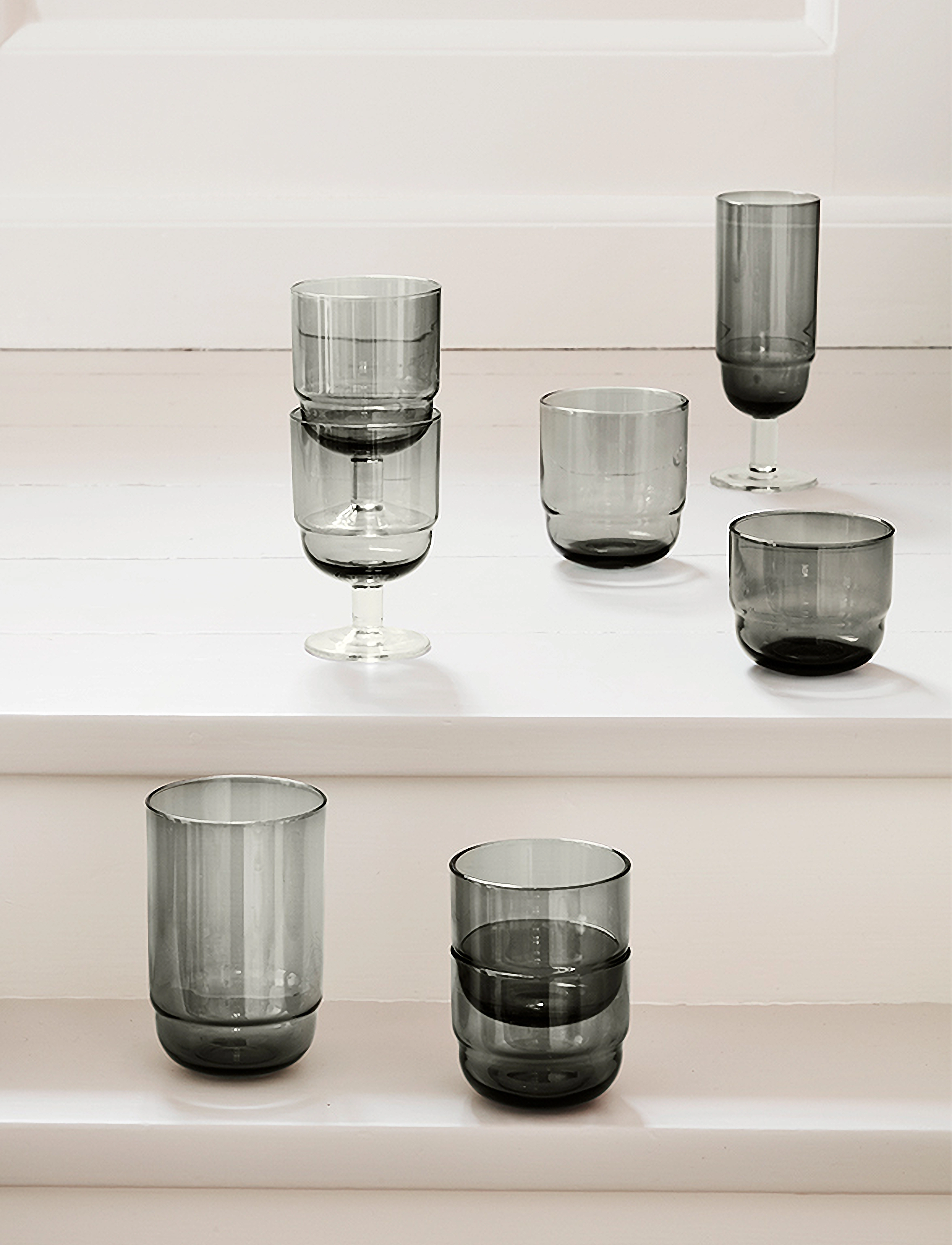 Broste Copenhagen Nordic Bistro Red Wine Glass, 25 CL, Grau - Glasses, Homeware