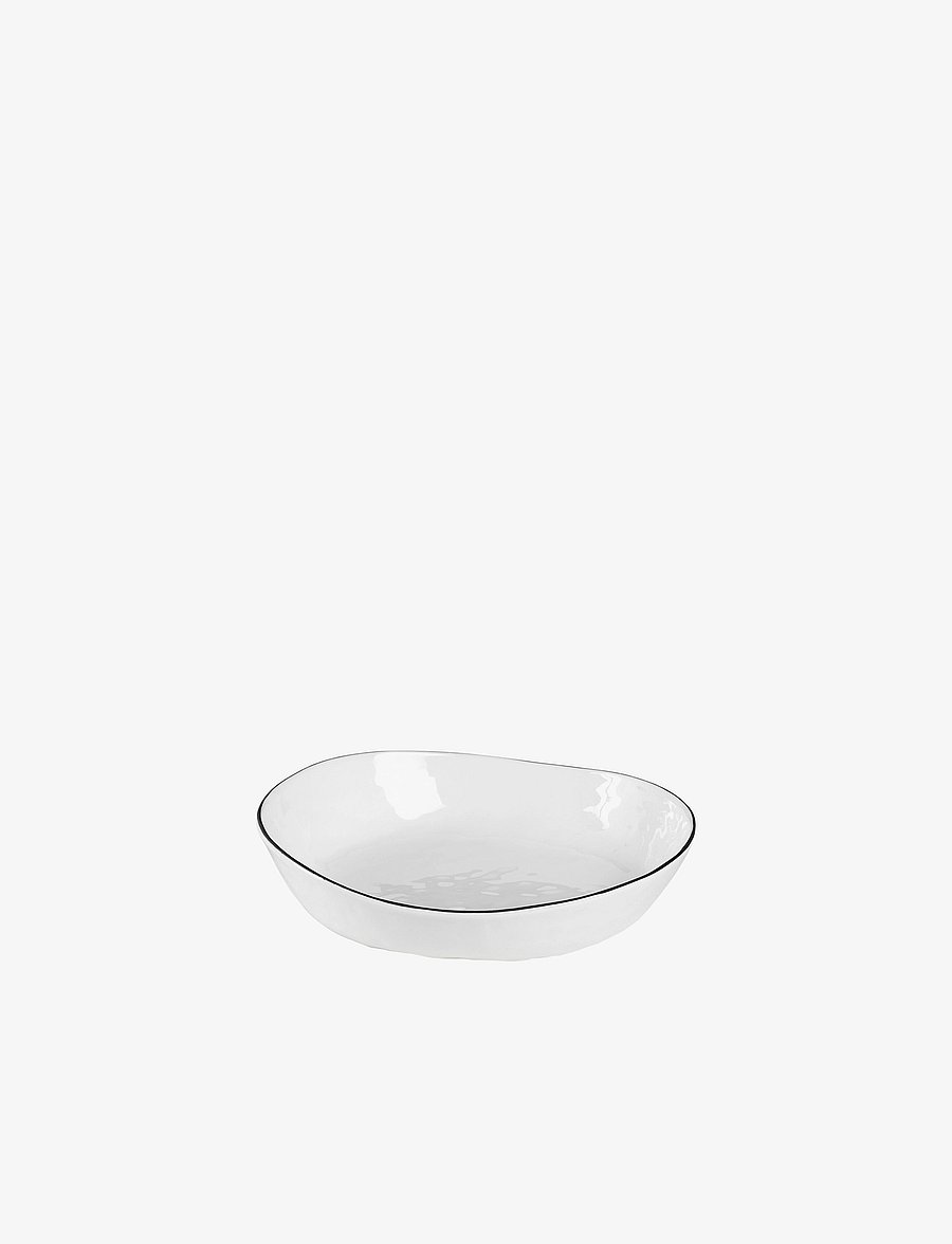 Broste Copenhagen - Bowl Salt - salatikausid - white w/black rim - 1