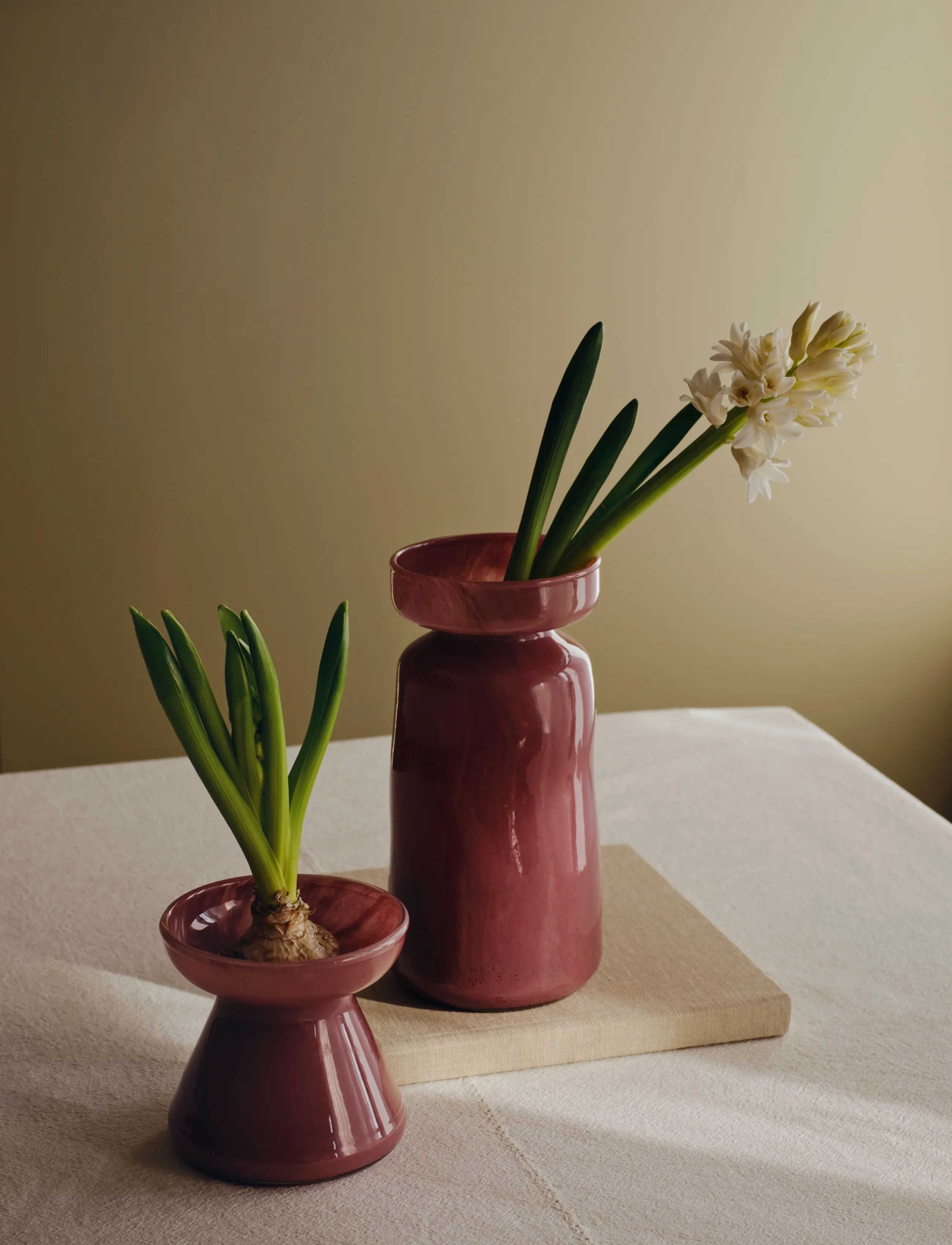 Broste Copenhagen Solai Vase, H 19.5 cm, Vases, Rot - Other Homeware